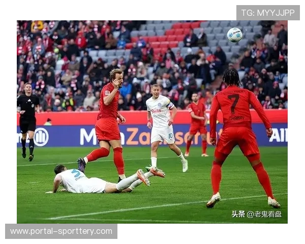 勒沃库森前锋希克手球进球无效,赛后坦言需更专注 勒沃库森前锋希克手球进球无效,赛后坦言需更专注