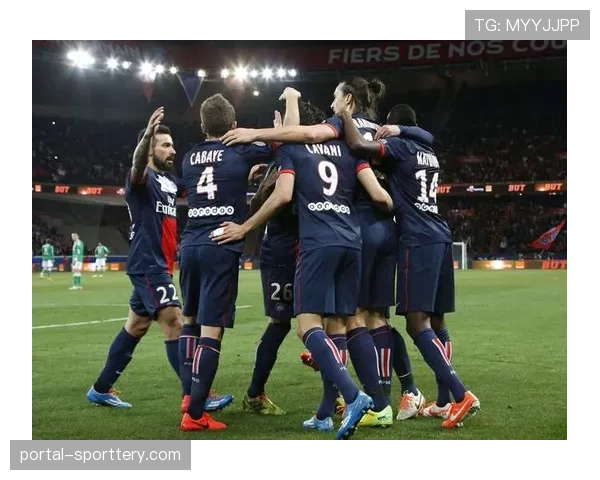 巴黎圣日耳曼客场挑战斯特拉斯堡，中场核心伤缺考验阵容深度